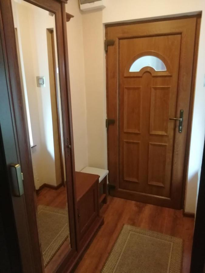 Matyas Apartman Tata Eksteriør bilde